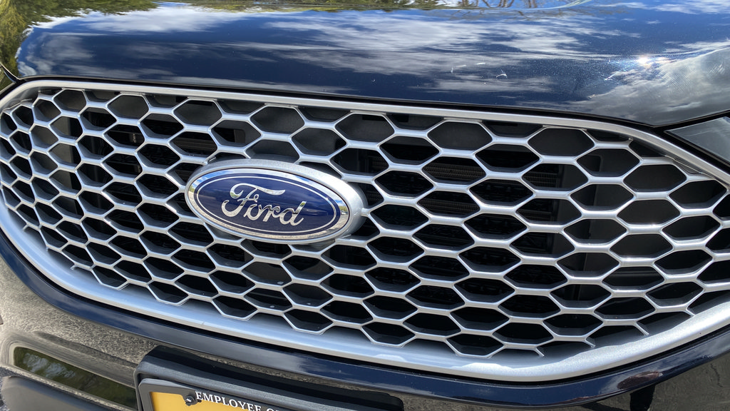 Certified 2024 Ford Edge SE AWD/4WD image 36