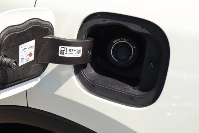 Certified 2024 Ford Escape Platinum AWD/4WD image 9