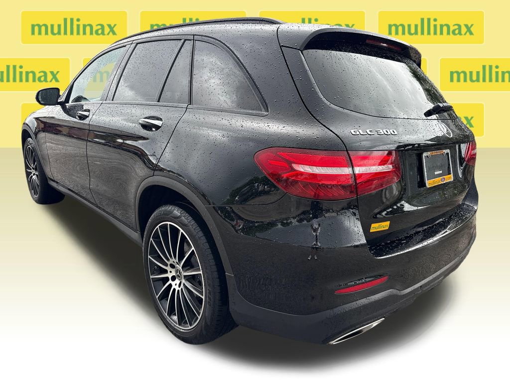 Used 2019 Mercedes-Benz GLC 300 image 4