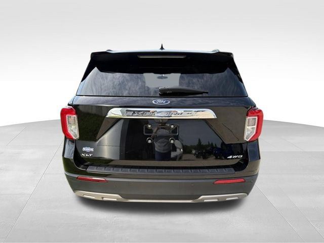 Certified 2022 Ford Explorer XLT w/ Equipment Group 202A AWD/4WD image 18