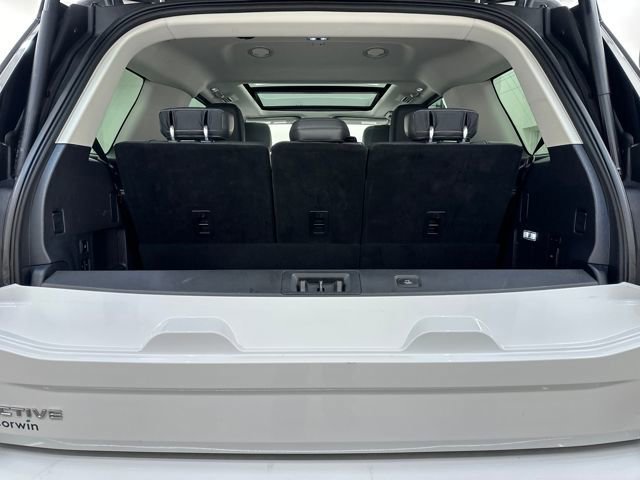 Certified 2025 Ford Expedition Active image 17