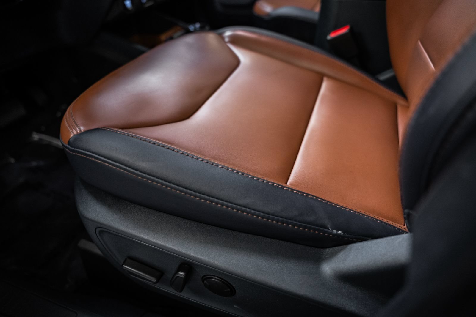 Certified 2023 Ford Maverick Lariat w/ Lariat Luxury Package FWD image 34
