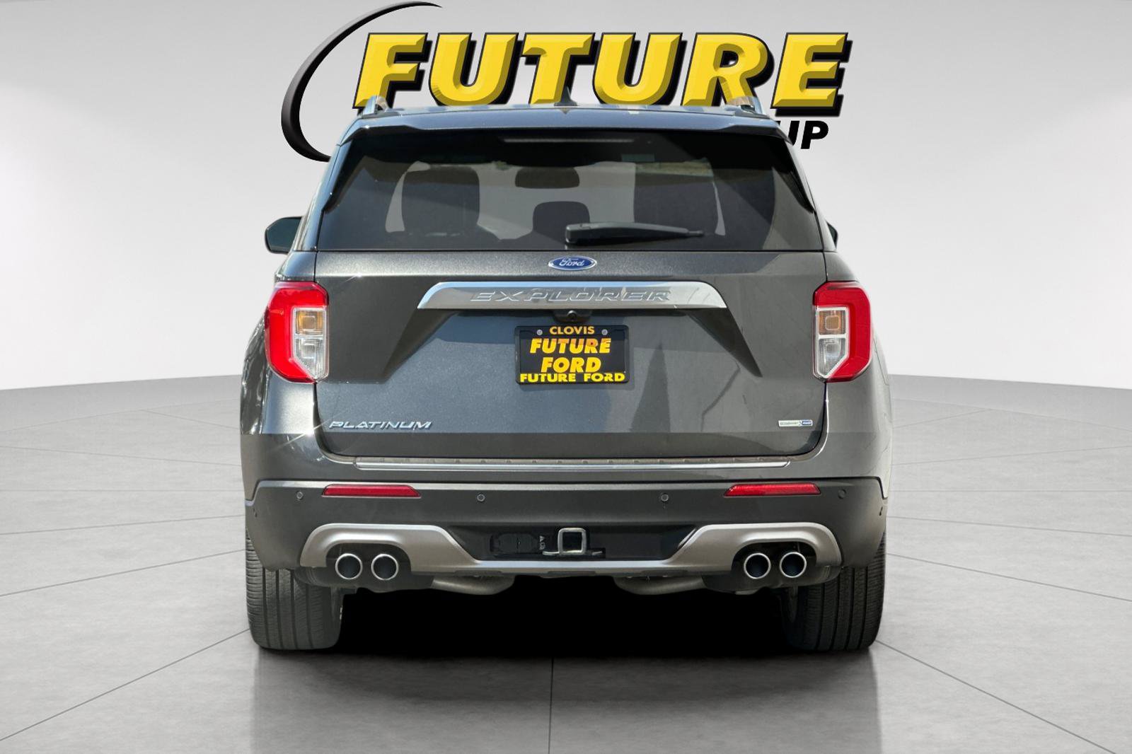 Certified 2020 Ford Explorer Platinum w/ Premium Technology Package AWD/4WD image 4