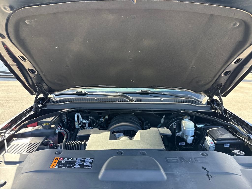 Used 2018 GMC Yukon SLT image 31