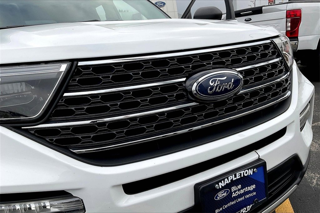 Certified 2020 Ford Explorer XLT w/ Equipment Group 202A image 30