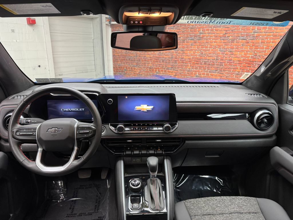 Used 2024 Chevrolet Colorado Z71 w/ Z71 Convenience Package 2 image 14