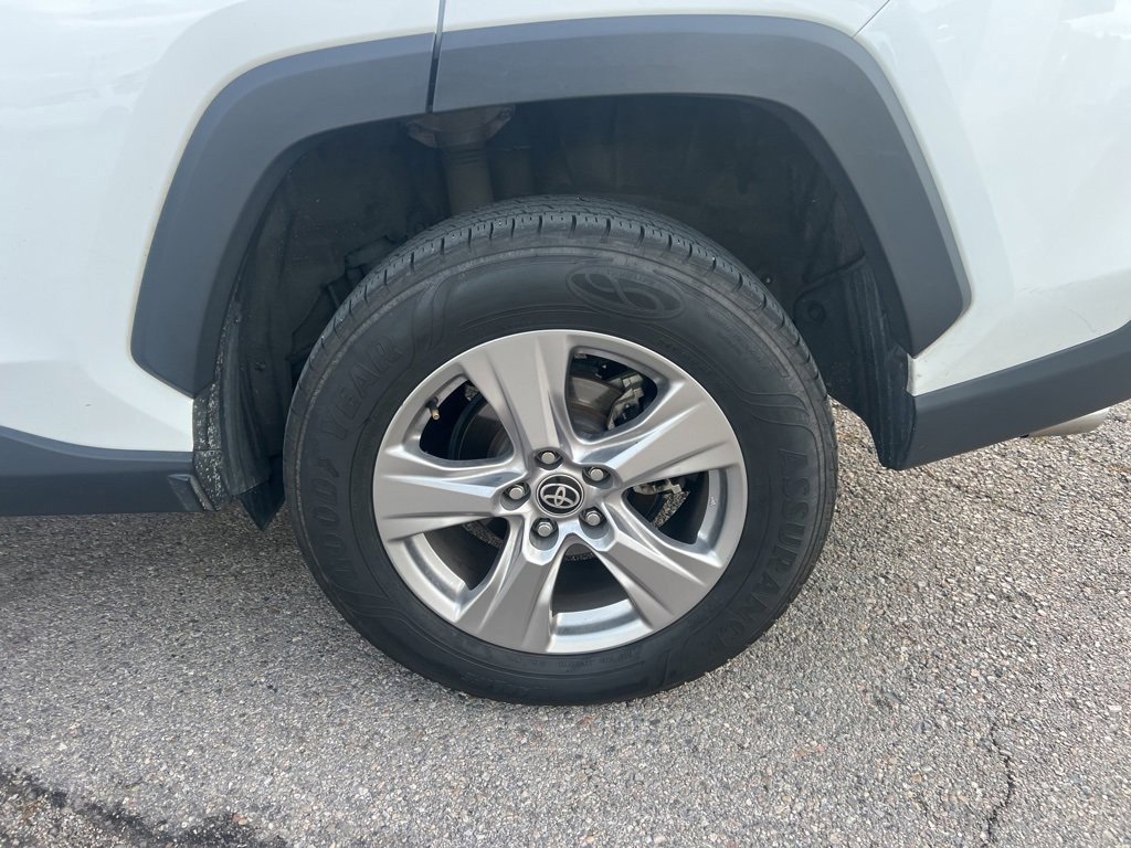 Used 2023 Toyota RAV4 XLE image 23