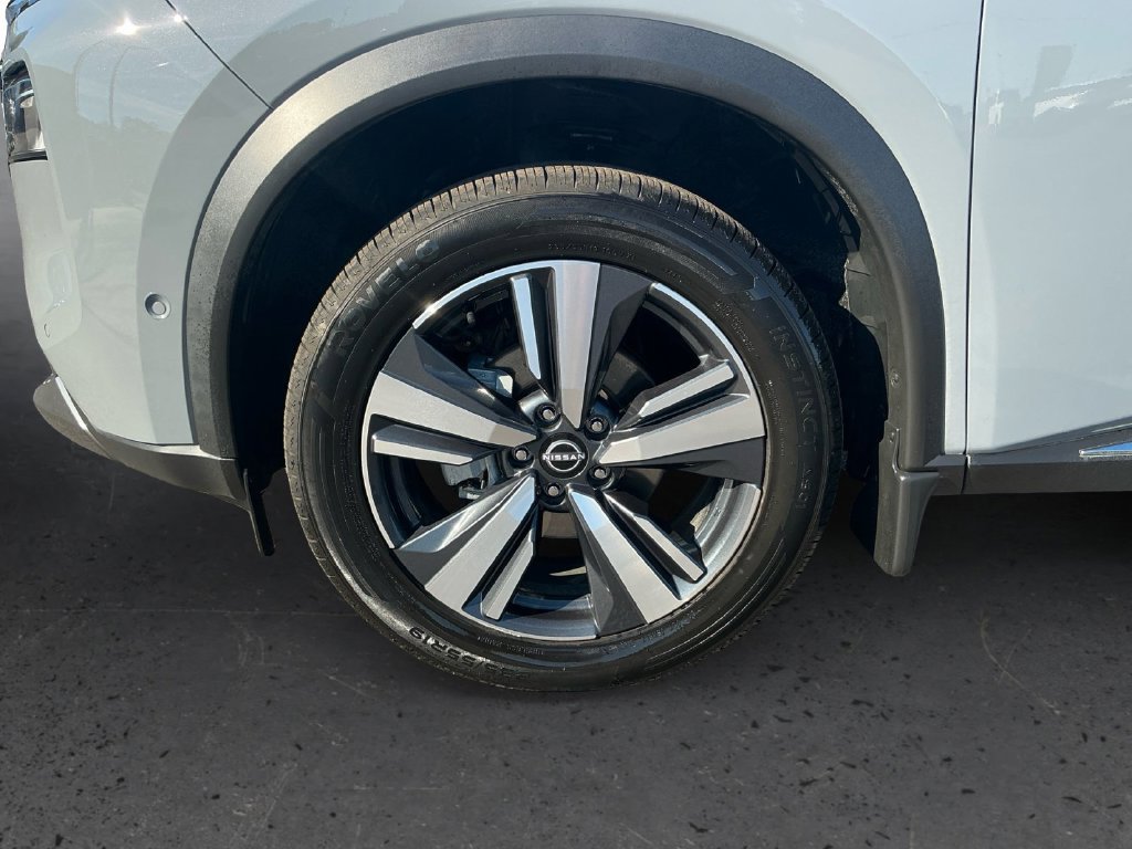 Used 2022 Nissan Rogue SL w/ SL Premium Package FWD image 13