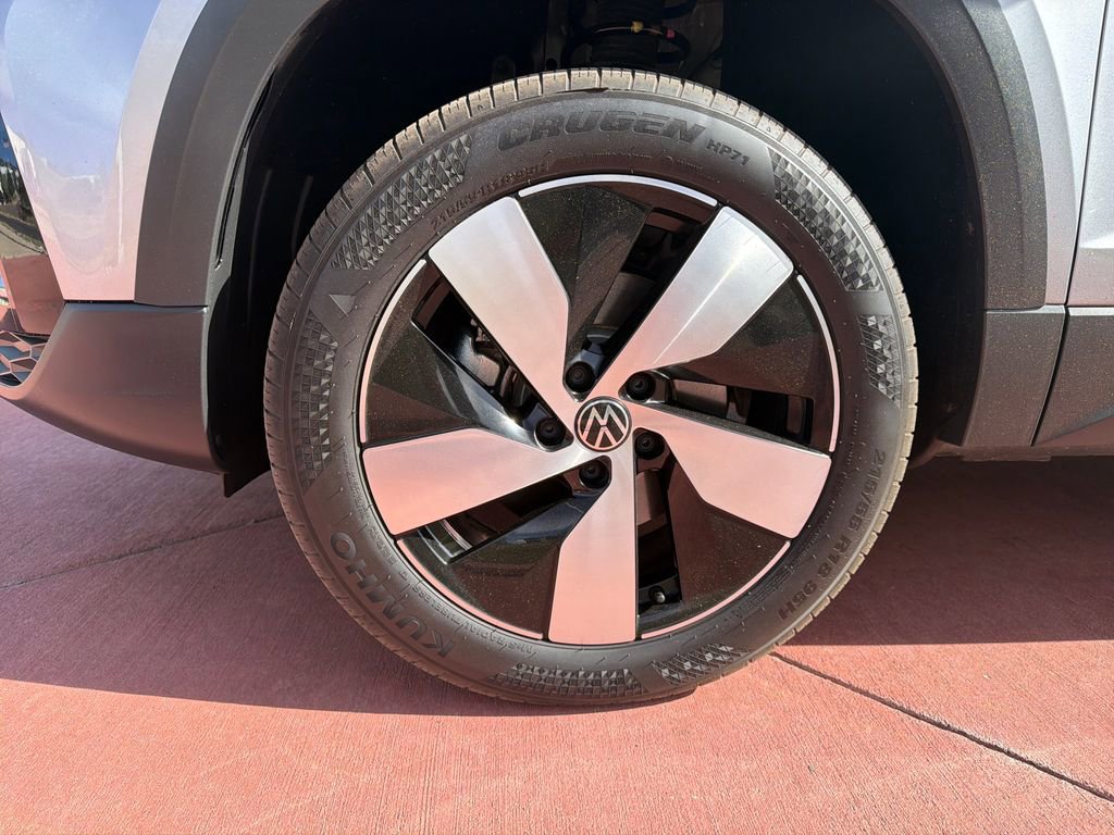 Used 2024 Volkswagen Taos S AWD/4WD image 35