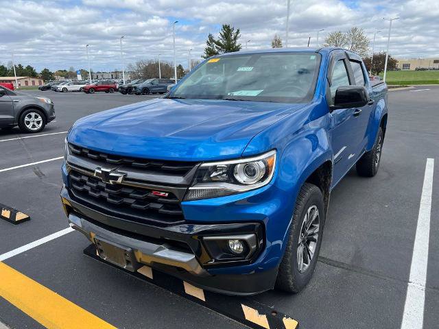 Used 2022 Chevrolet Colorado Z71 AWD/4WD image 2