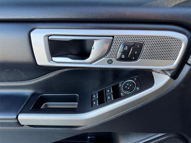 Certified 2022 Ford Explorer Limited w/ Equipment Group 301A image 20