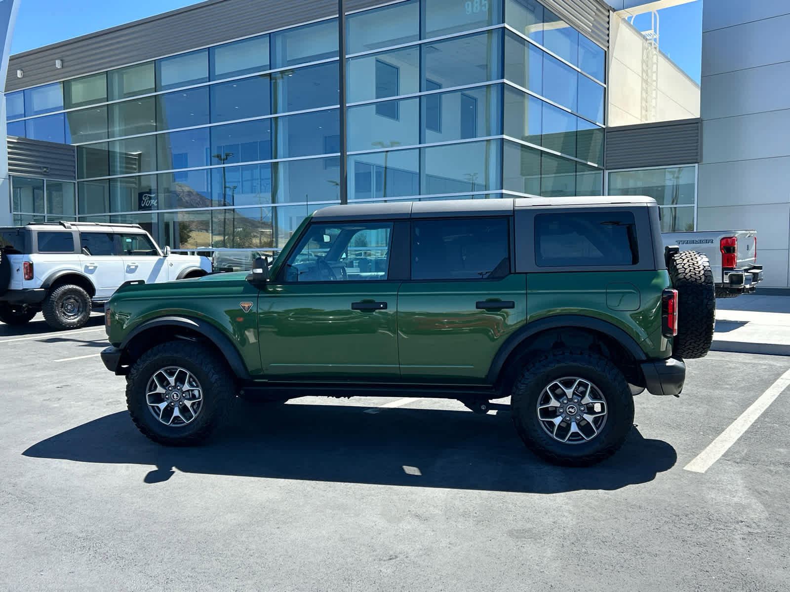 Certified 2023 Ford Bronco Badlands image 14