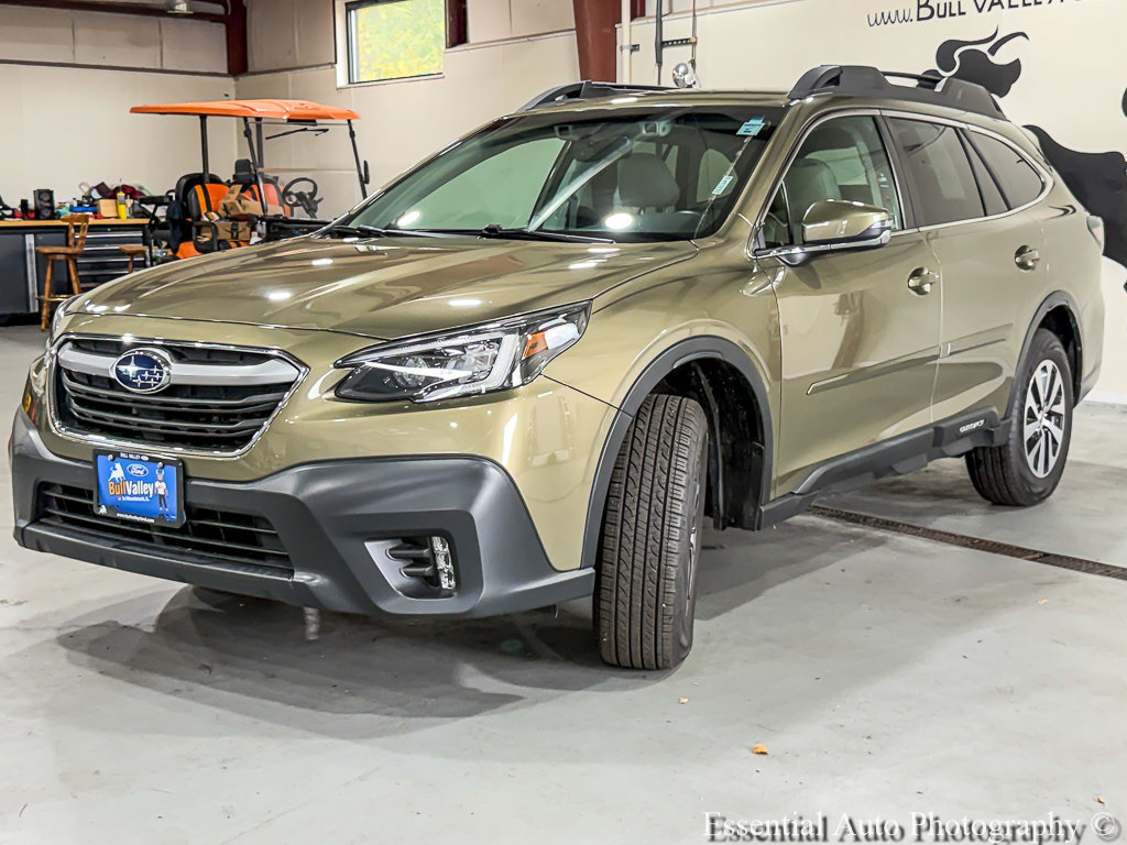 Used 2022 Subaru Outback Premium w/ Popular Package #1 AWD/4WD image 3