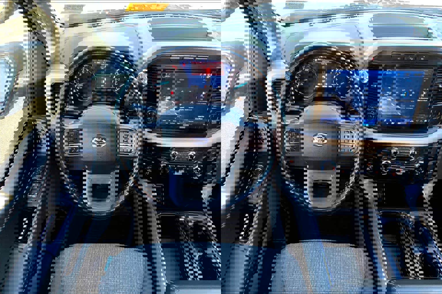 Certified 2022 Ford F150 XLT w/ Equipment Group 302A High image 8