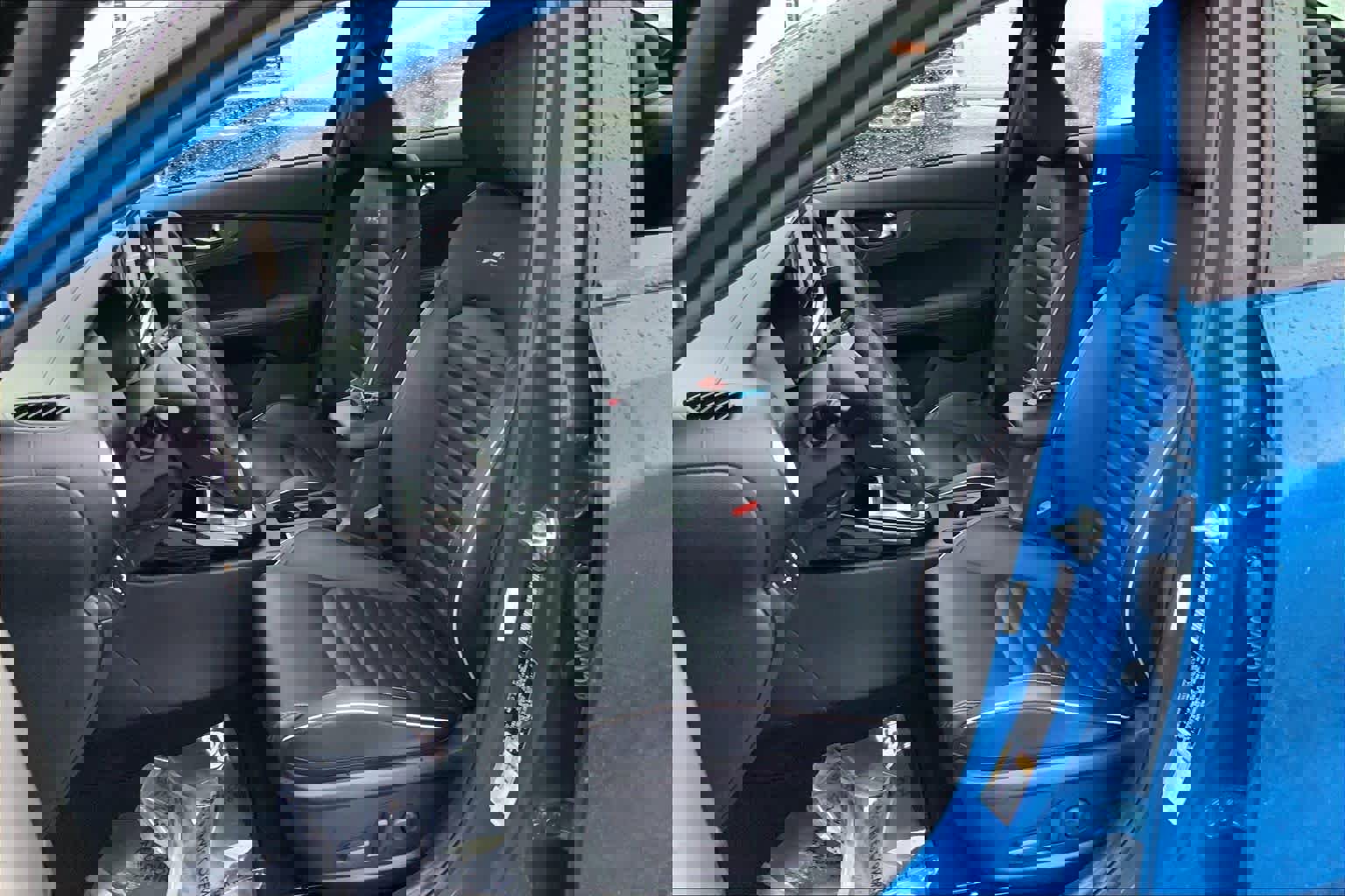 Used 2023 Kia Forte GT-Line w/ GT-Line Premium Package image 10