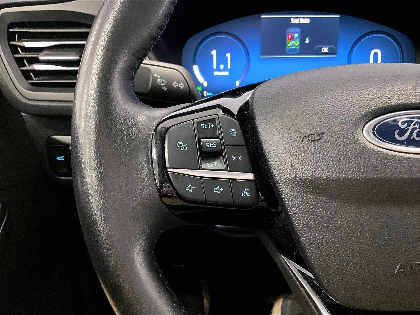 Certified 2024 Ford Escape Active w/ Tech Pack #2 AWD/4WD image 17
