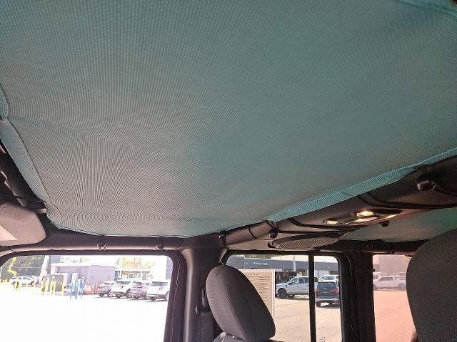 Used 2019 Jeep Wrangler Unlimited Sahara image 14