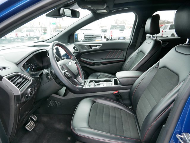 Certified 2023 Ford Edge ST-Line w/ Class II Trailer Tow Package AWD/4WD image 7