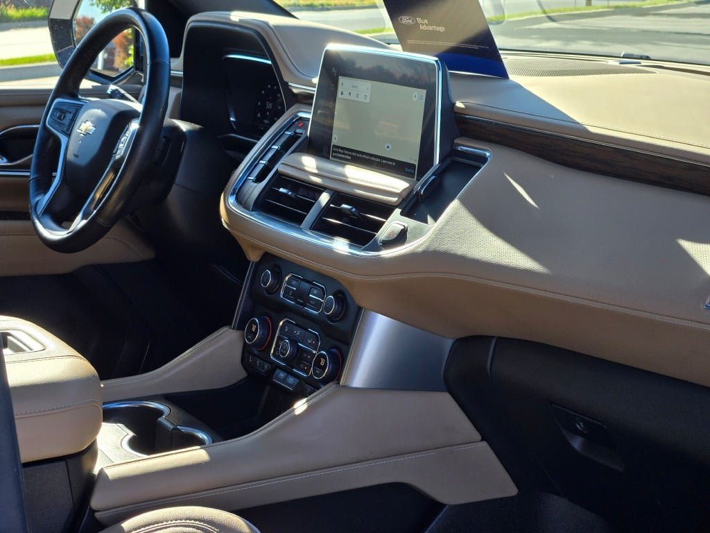 Used 2022 Chevrolet Tahoe Premier AWD/4WD image 9