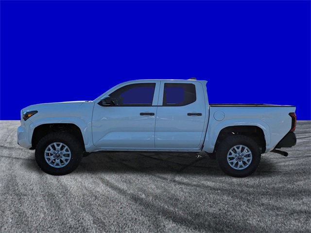 Used 2024 Toyota Tacoma SR image 2