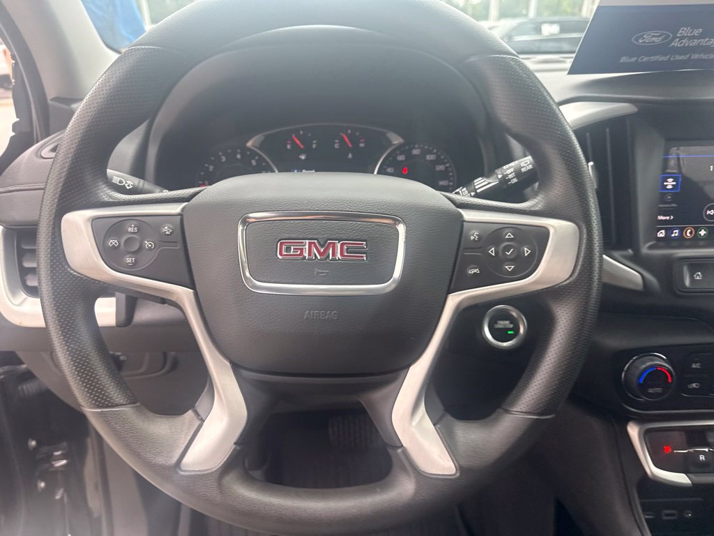 Used 2024 GMC Terrain SLE w/ Driver Convenience Package FWD image 20
