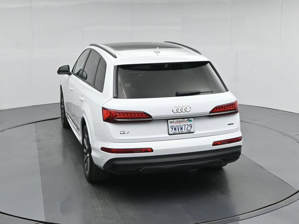 Used 2022 Audi Q7 2.0T Premium Plus w/ Premium Plus Package AWD/4WD image 42