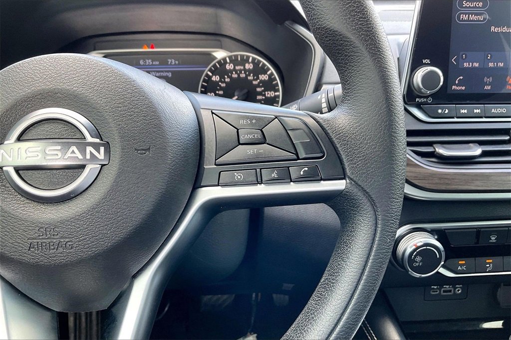 Used 2023 Nissan Altima 2.5 SV image 11