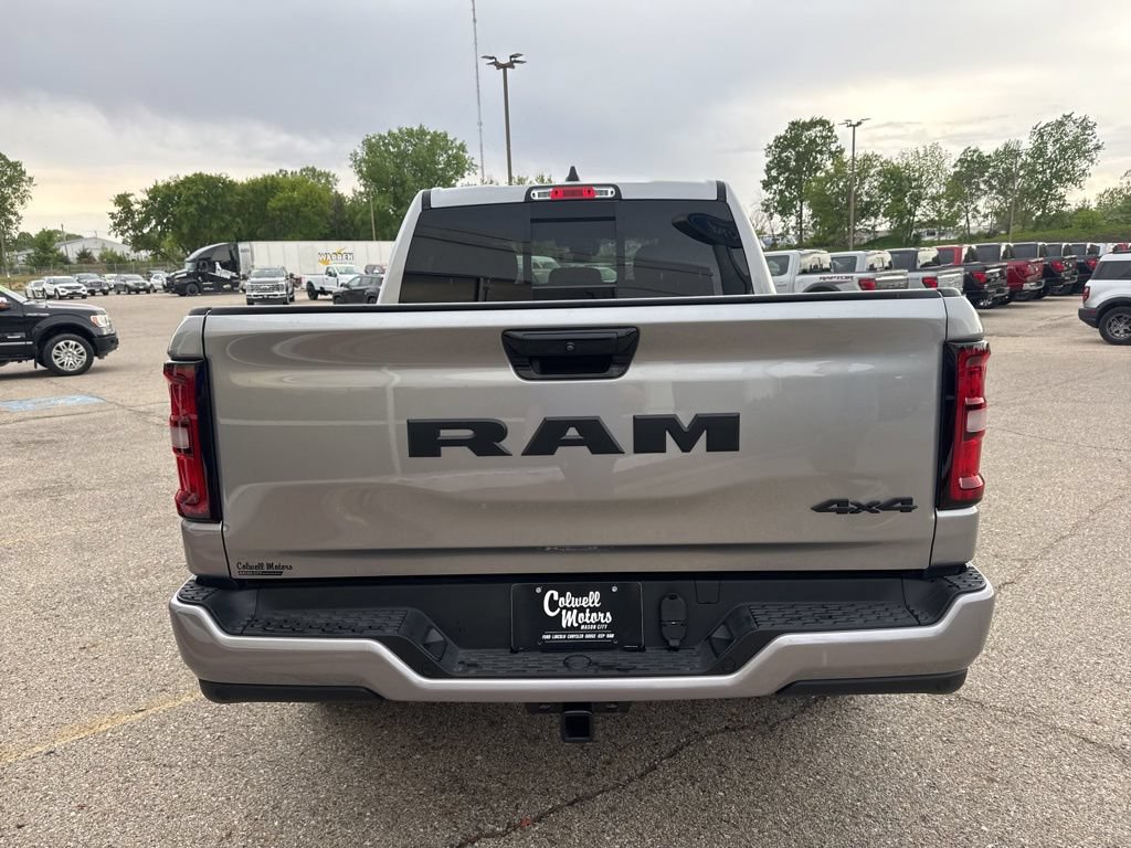 Used 2025 RAM 1500 Tradesman AWD/4WD image 4
