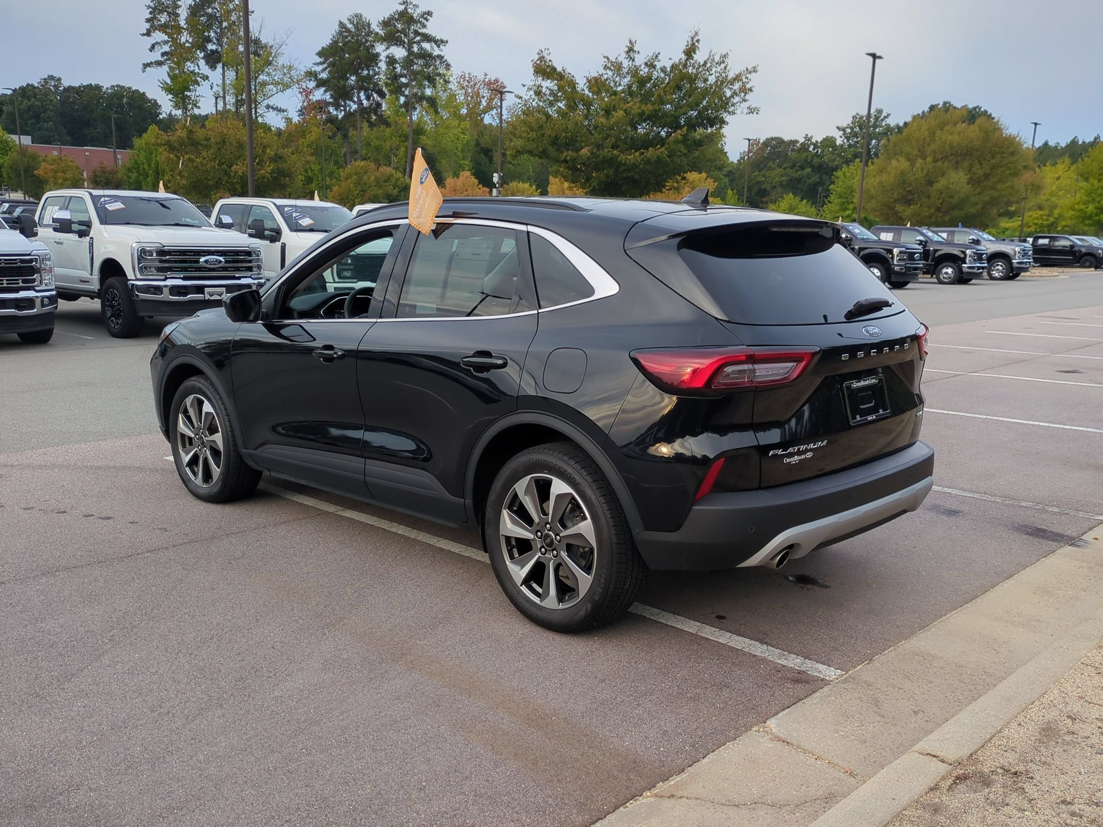 Certified 2023 Ford Escape Platinum AWD/4WD image 6
