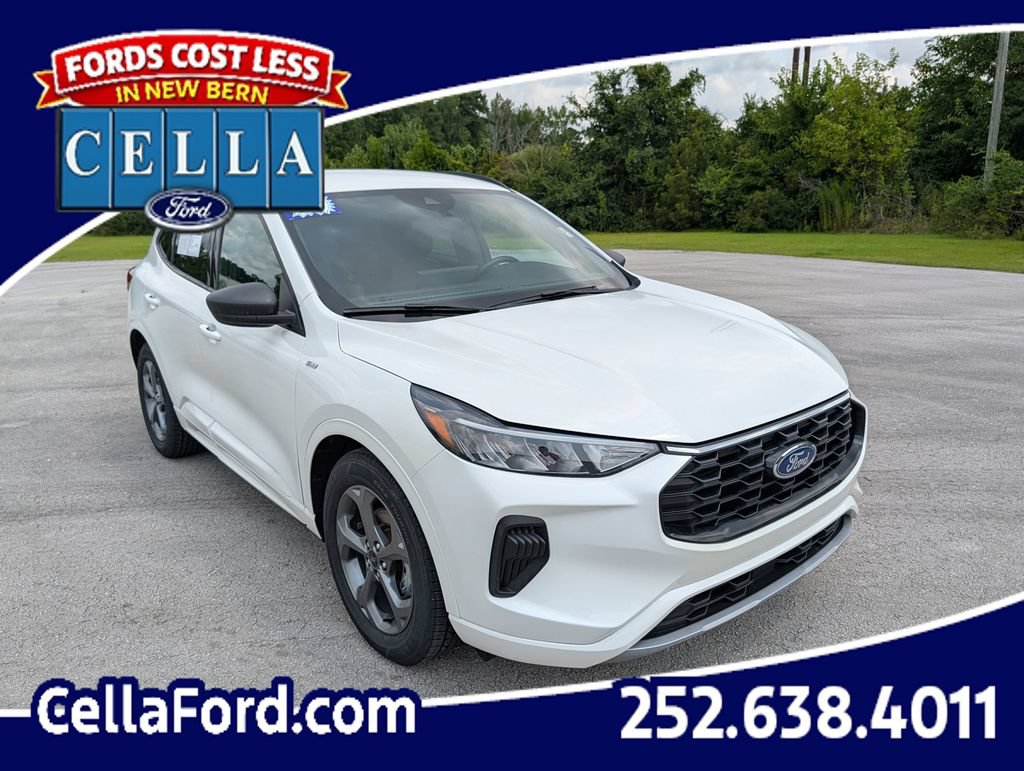 Certified 2023 Ford Escape ST-Line w/ Tech Pack #1 FWD image 1