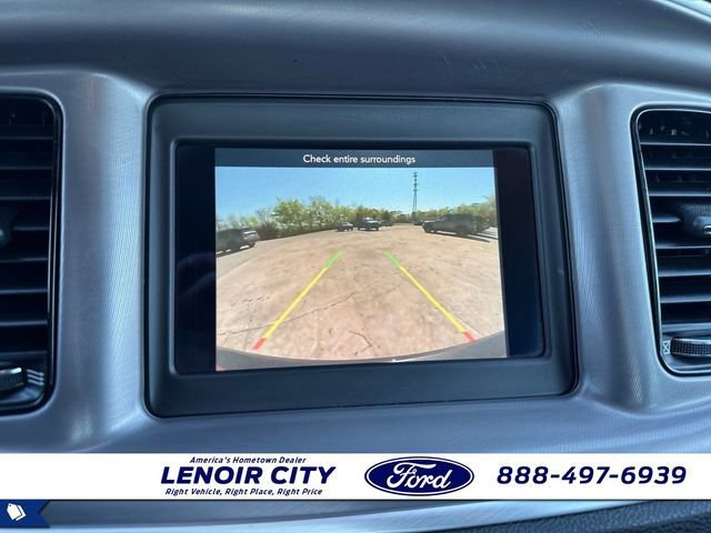 Used 2022 Dodge Charger SXT w/ Blacktop Package image 24