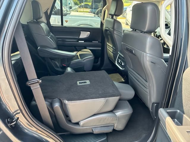 Certified 2025 Ford Expedition Active RWD image 74