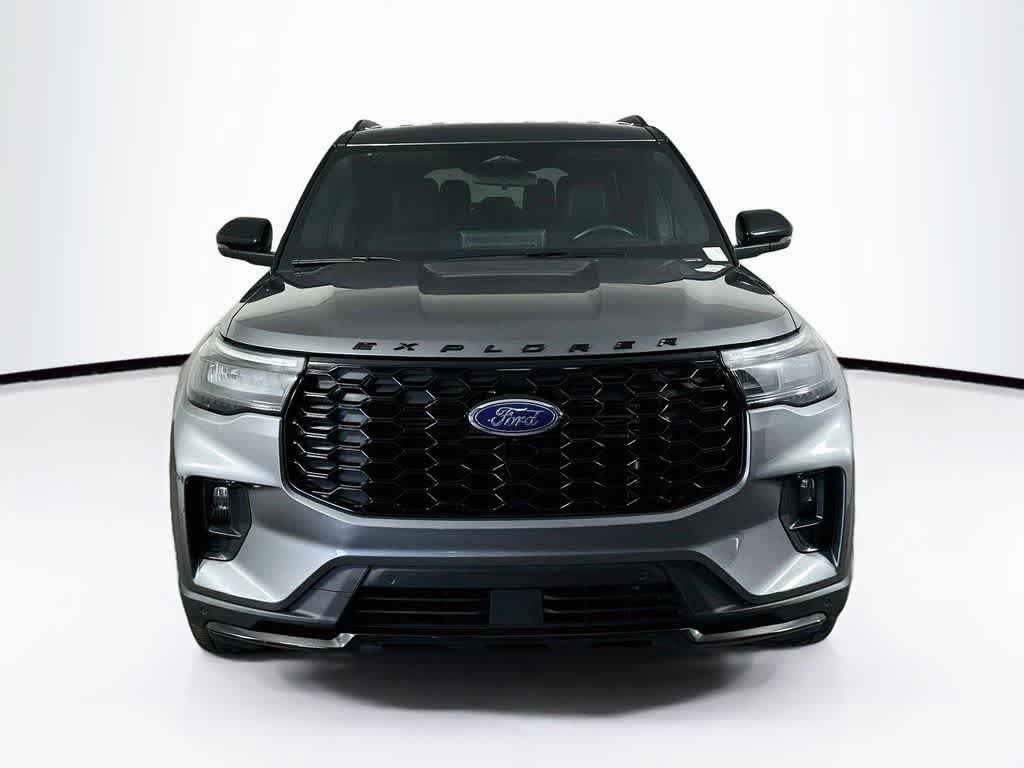 Certified 2025 Ford Explorer ST-Line w/ ST-Line Street Pack AWD/4WD image 6