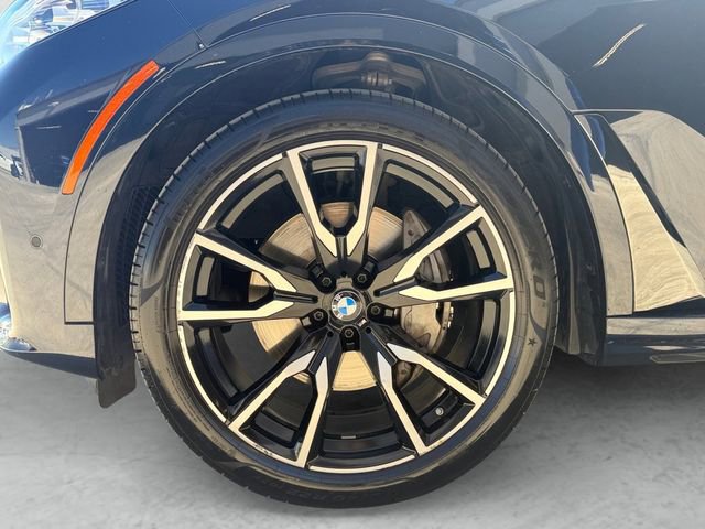 Used 2021 BMW X7 xDrive40i w/ M Sport Package image 23