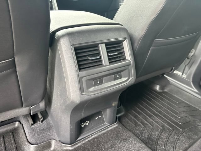 Used 2020 Volkswagen Atlas Cross Sport SEL Premium R-Line AWD/4WD image 33