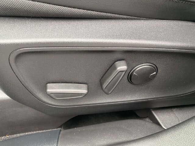 Certified 2024 Ford Escape ST-Line w/ Tech Pack #1 AWD/4WD image 16