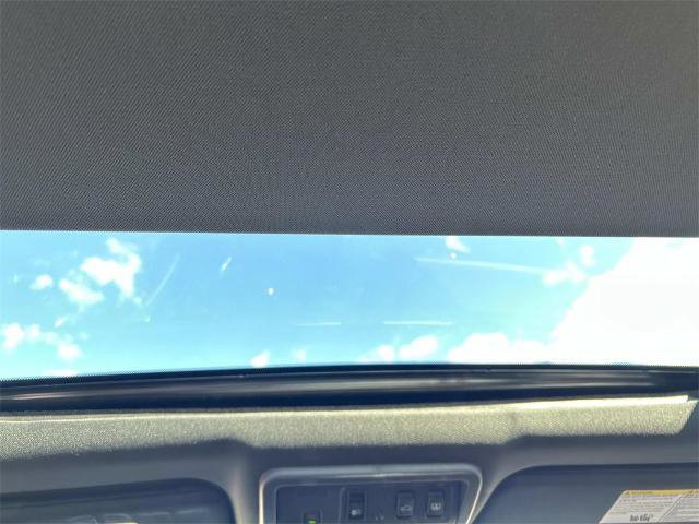 Used 2024 Nissan Titan Platinum Reserve w/ Moonroof Package image 18