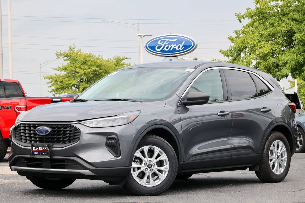 Certified 2023 Ford Escape Active w/ Cold Weather Package FWD image 1