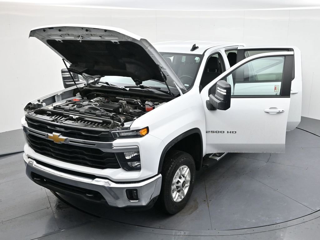 Used 2025 Chevrolet Silverado 2500 LT w/ Convenience Package image 54