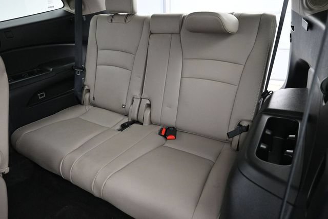 Used 2020 Honda Pilot Touring image 30
