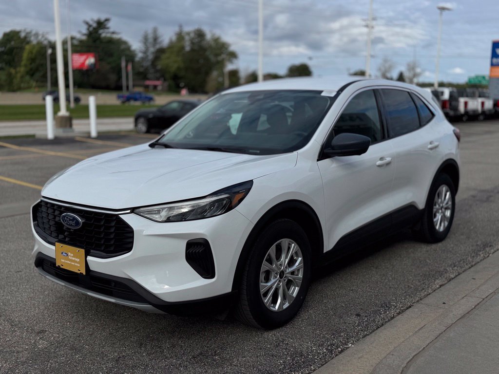 Certified 2023 Ford Escape Active w/ Tech Pack #2 AWD/4WD image 38