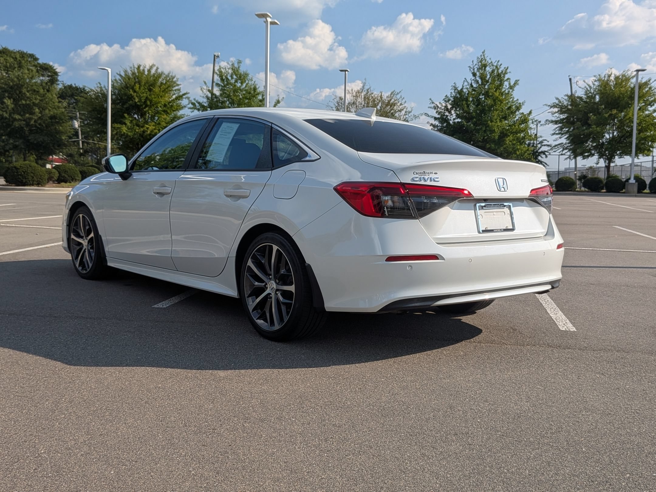 Used 2022 Honda Civic Touring image 6