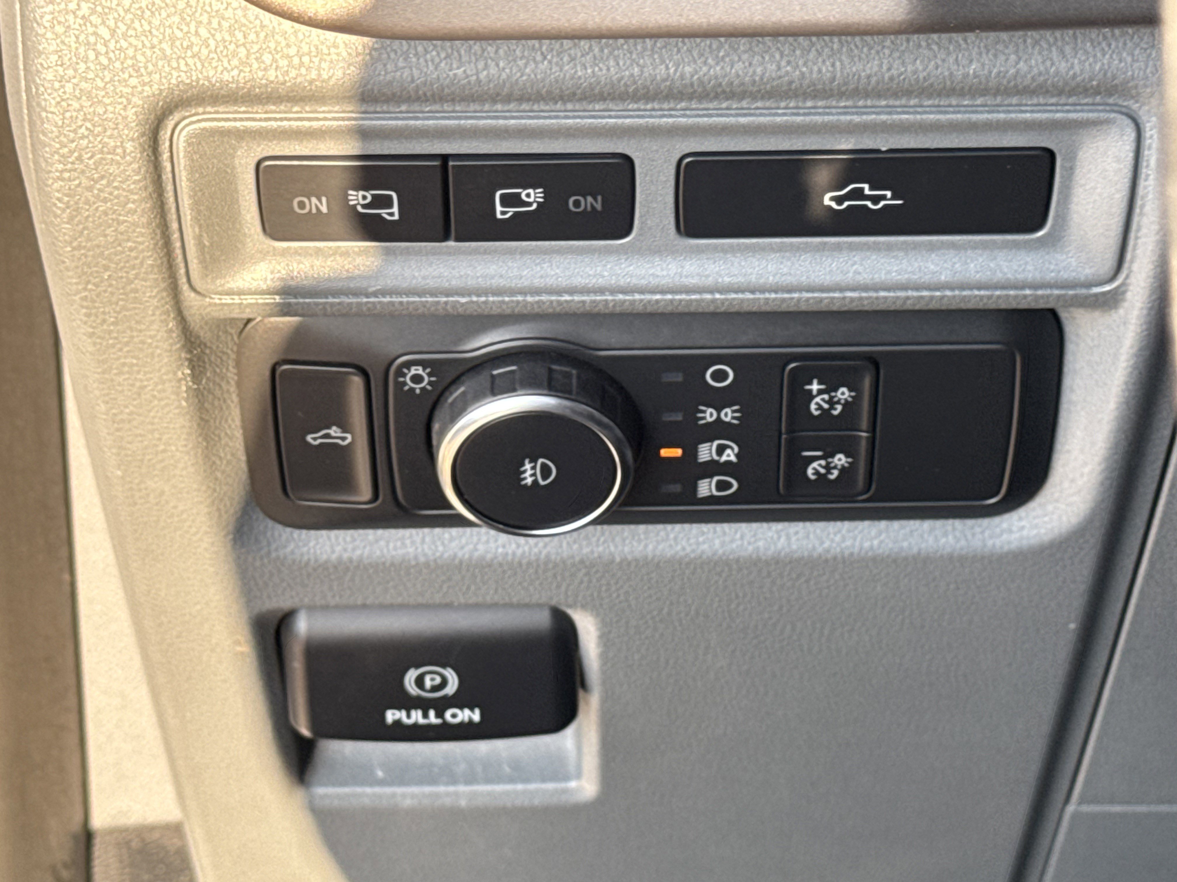 Certified 2021 Ford F150 XLT w/ Equipment Group 302A High image 26