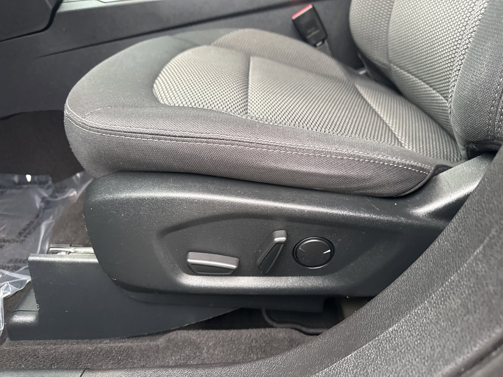 Certified 2019 Ford Explorer XLT image 41