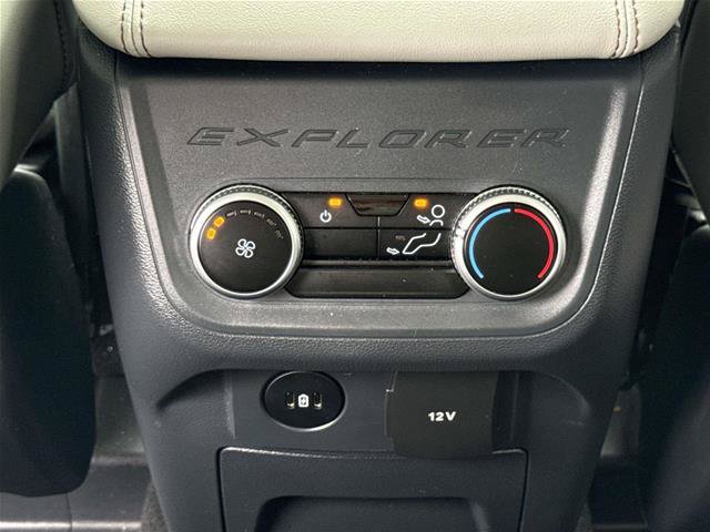Certified 2026 Ford Explorer Active w/ Active Comfort Package RWD image 29