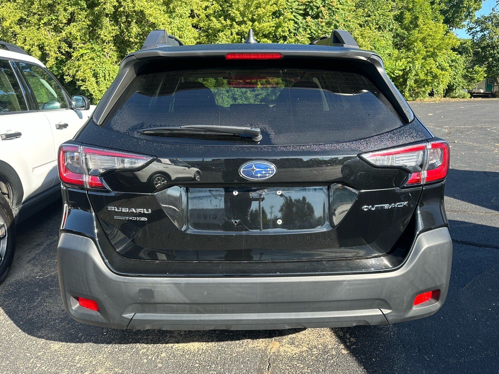 Used 2023 Subaru Outback Premium AWD/4WD image 6