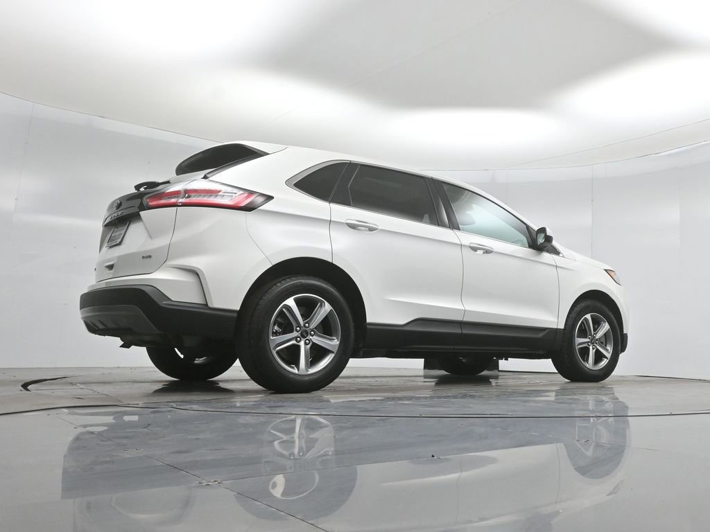 Certified 2023 Ford Edge SEL w/ Convenience Package AWD/4WD image 17