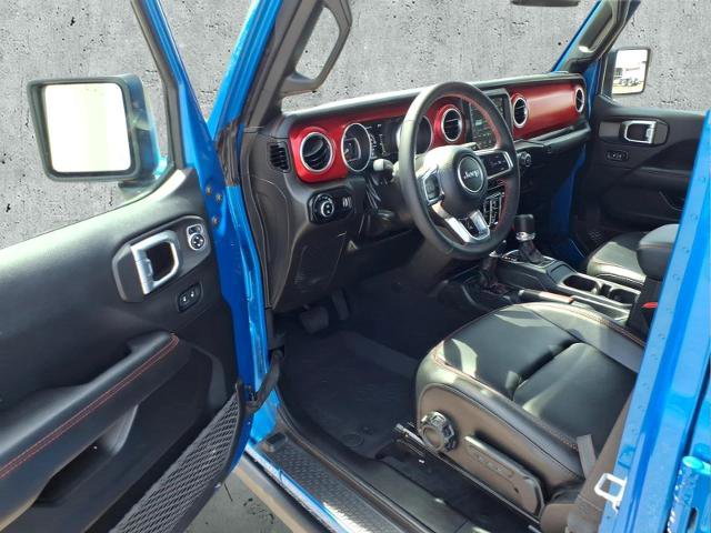 Used 2023 Jeep Gladiator Rubicon w/ LED Lighting Group AWD/4WD image 13