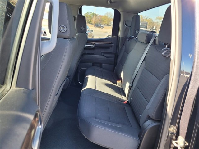 Used 2023 Chevrolet Silverado 1500 LT image 9