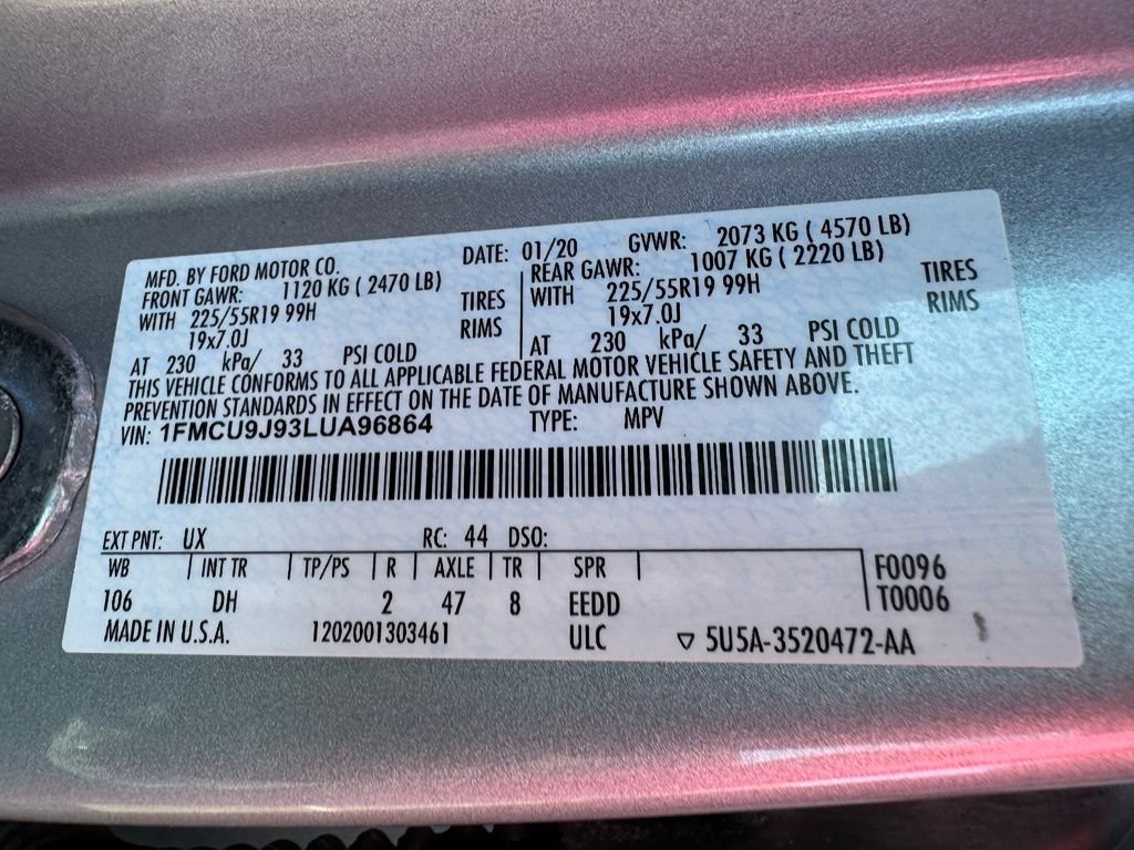 Certified 2020 Ford Escape Titanium AWD/4WD image 43
